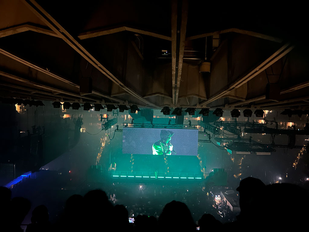 bridge to the other stage